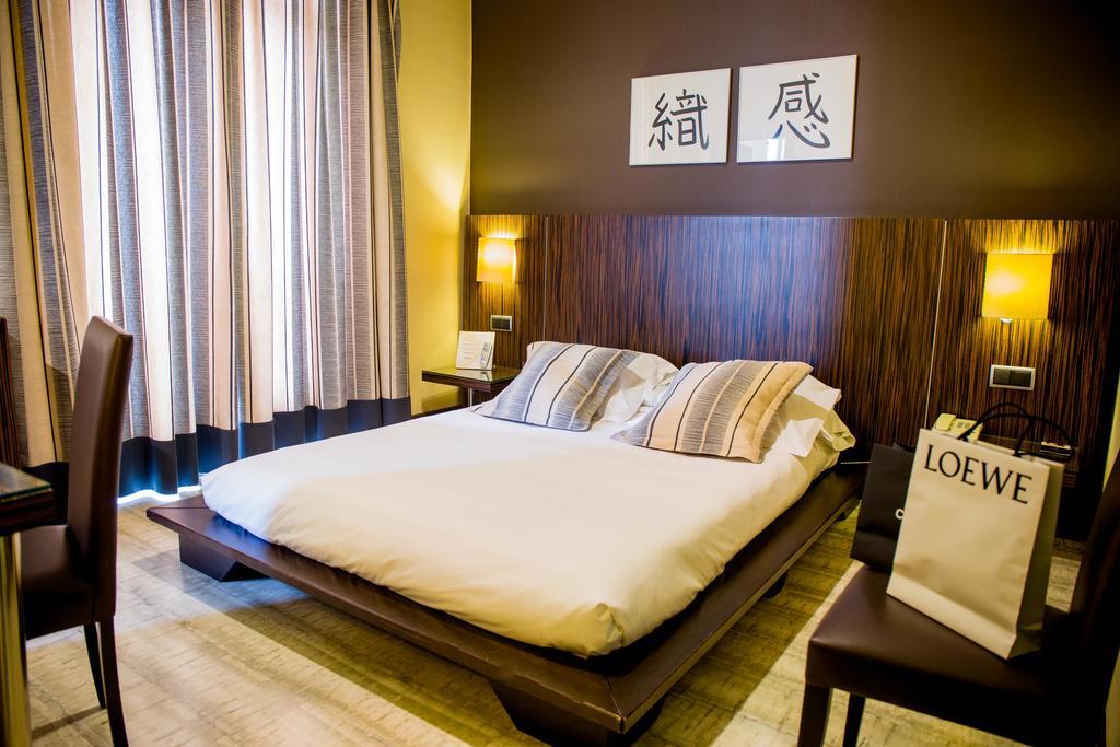 Hotel Arosa マドリード エクステリア 写真