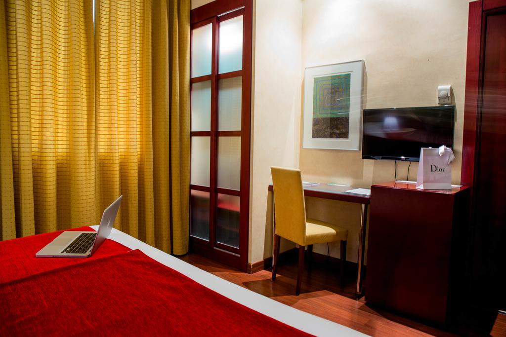 Hotel Arosa マドリード 部屋 写真